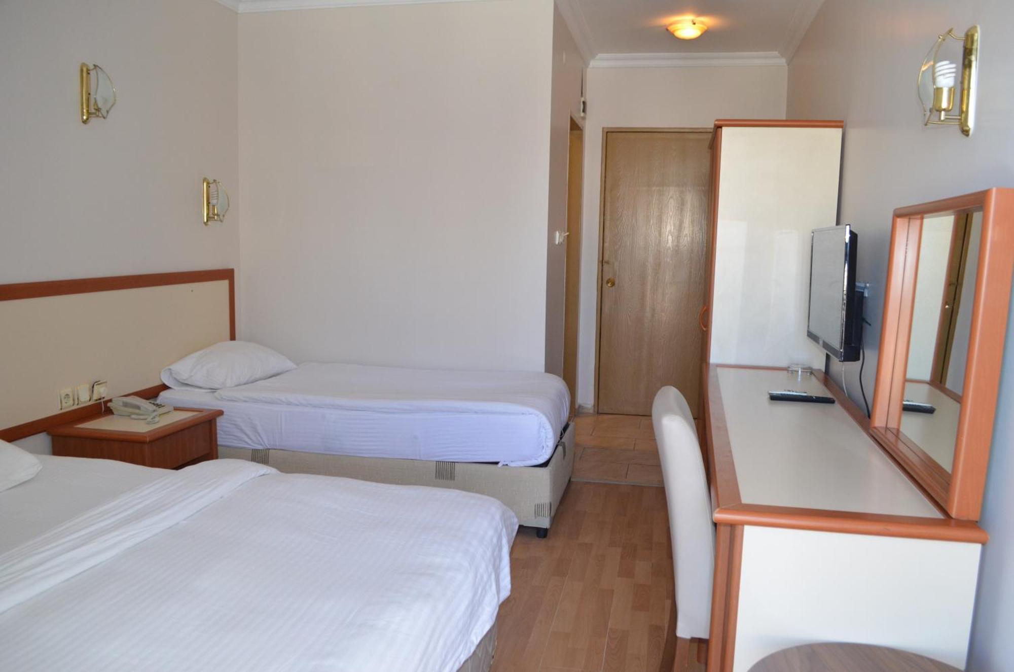 Grand Milano Hotel Ayvalı Værelse billede