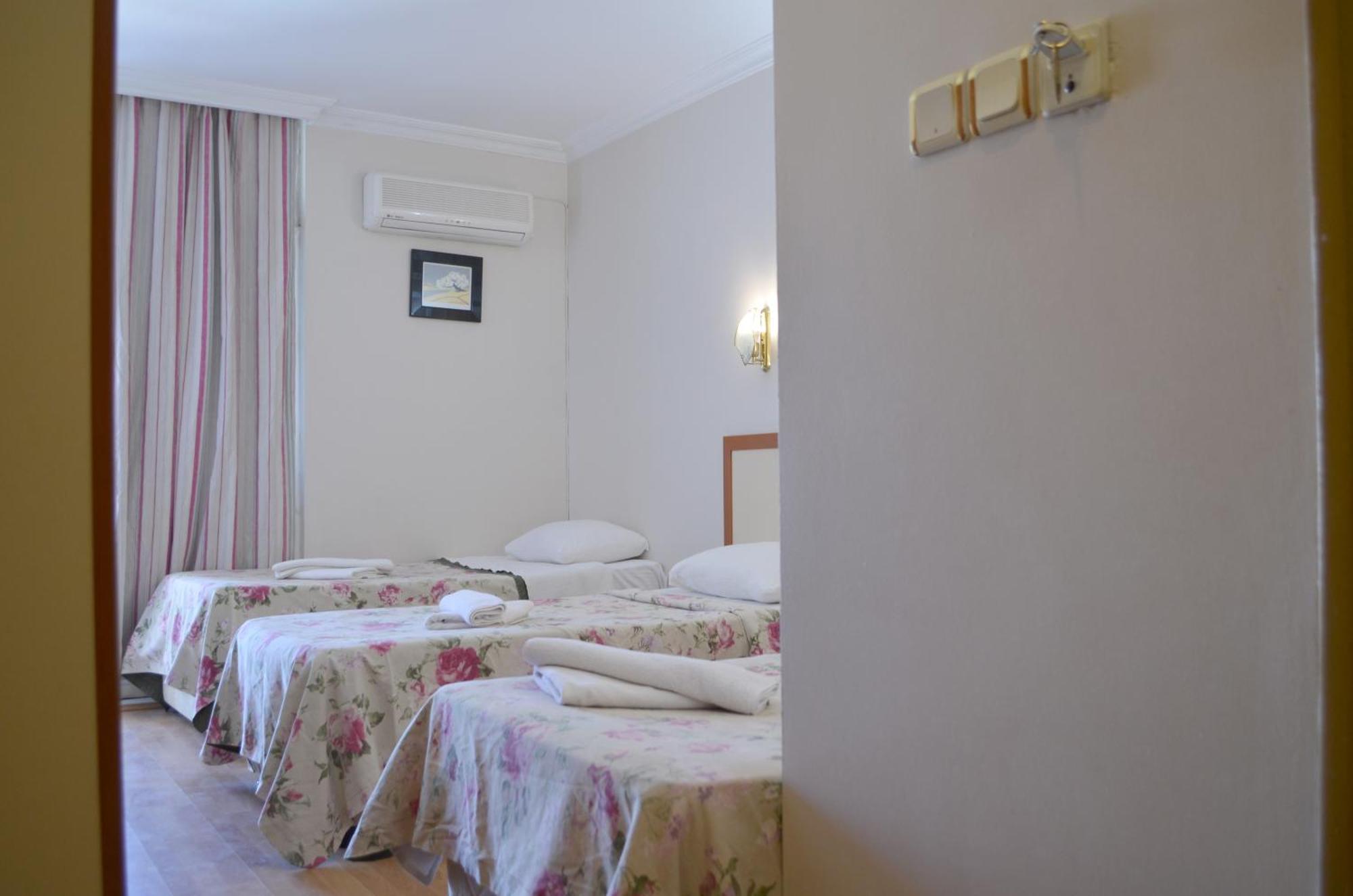 Grand Milano Hotel Ayvalı Værelse billede